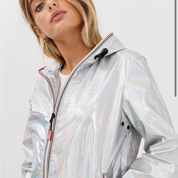 Silver Jacket Hunter - Picture 2 of 10